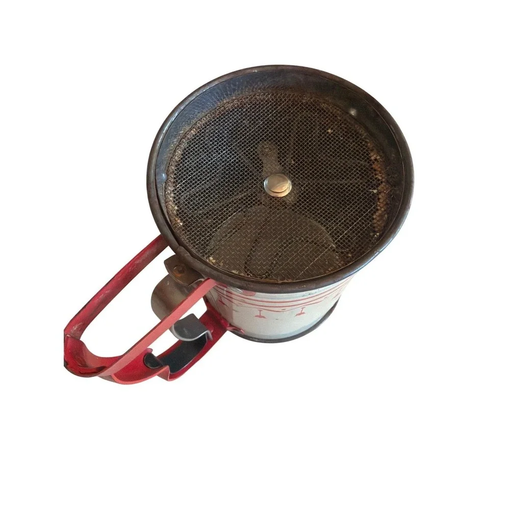 Androck Flour Sifter Cream Red Hand-i-Sift Jr Vintage Tulip Pattern Made in USA